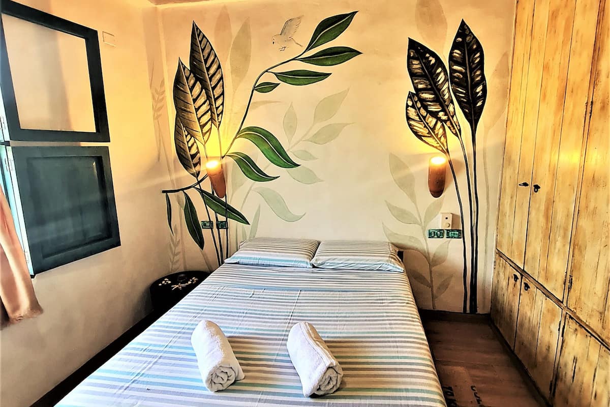1 slaapkamer, luxe beddengoed, een laptopwerkplek, gratis wifi