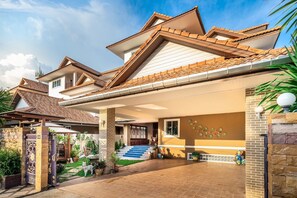 Front of property - Orchid Pool Villa Phuket (Ratsada)
