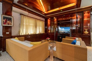 Deluxe Villa | Free WiFi - Orchid Pool Villa Phuket (Ratsada)