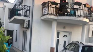 Imagen sin descripción, 5 de 22, botón