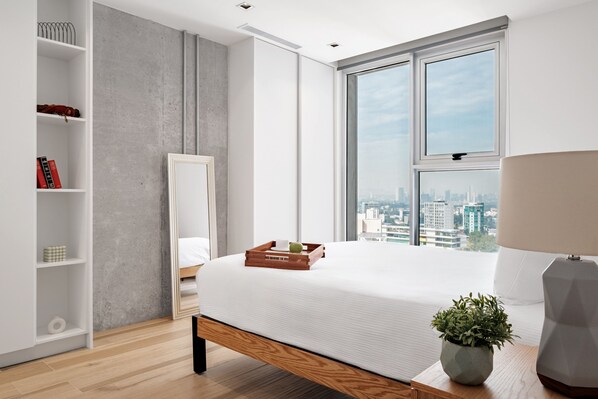 Superior Apartment | In-room safe, individually decorated, individually furnished