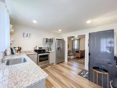 2BR Cedar Lane Road Retreat at Swamp Rabbit Trail!