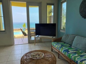 Smart TV, offices - Aguas Azules Villa 1 On Corcega BEACH with POOL (Calvache)