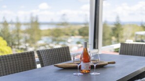 Dining - Cleveland on Clarence - Lifestyle Yamba (YAMBA)