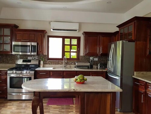 The Home Hotel - Badeau House