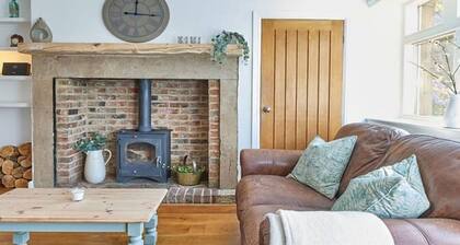 Host Stay Waterleap Cottage