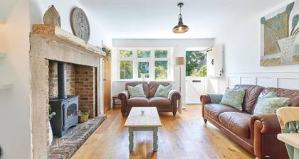 Host Stay Waterleap Cottage