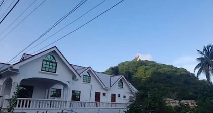 The Home Hotel - Village Suite 3