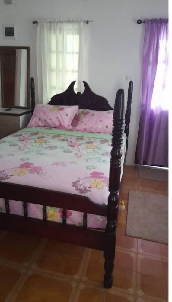 The Home Hotel Village Suite 3 Clifton Vrbo