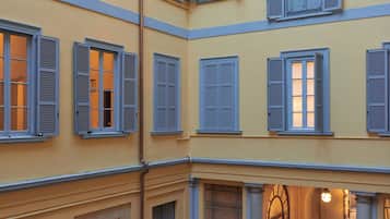 Superior Double or Twin Room | Courtyard view