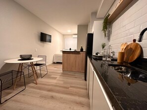 Standard Studio | 1 bedroom, desk, laptop workspace, blackout drapes