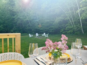 Outdoor dining
