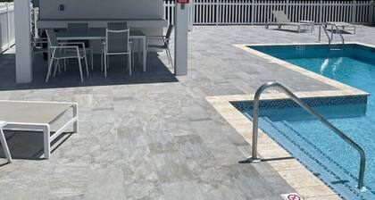 Cosy modern coastal retreat - close to dive spots