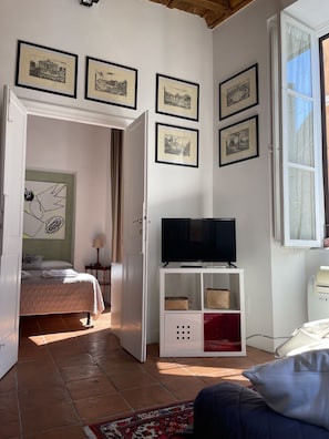 1 makuuhuone, silitysrauta/-lauta, ilmainen Wi-Fi, vuodevaatteet