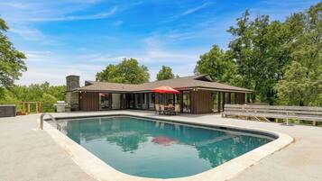 House (1 Bedroom) | Front of property