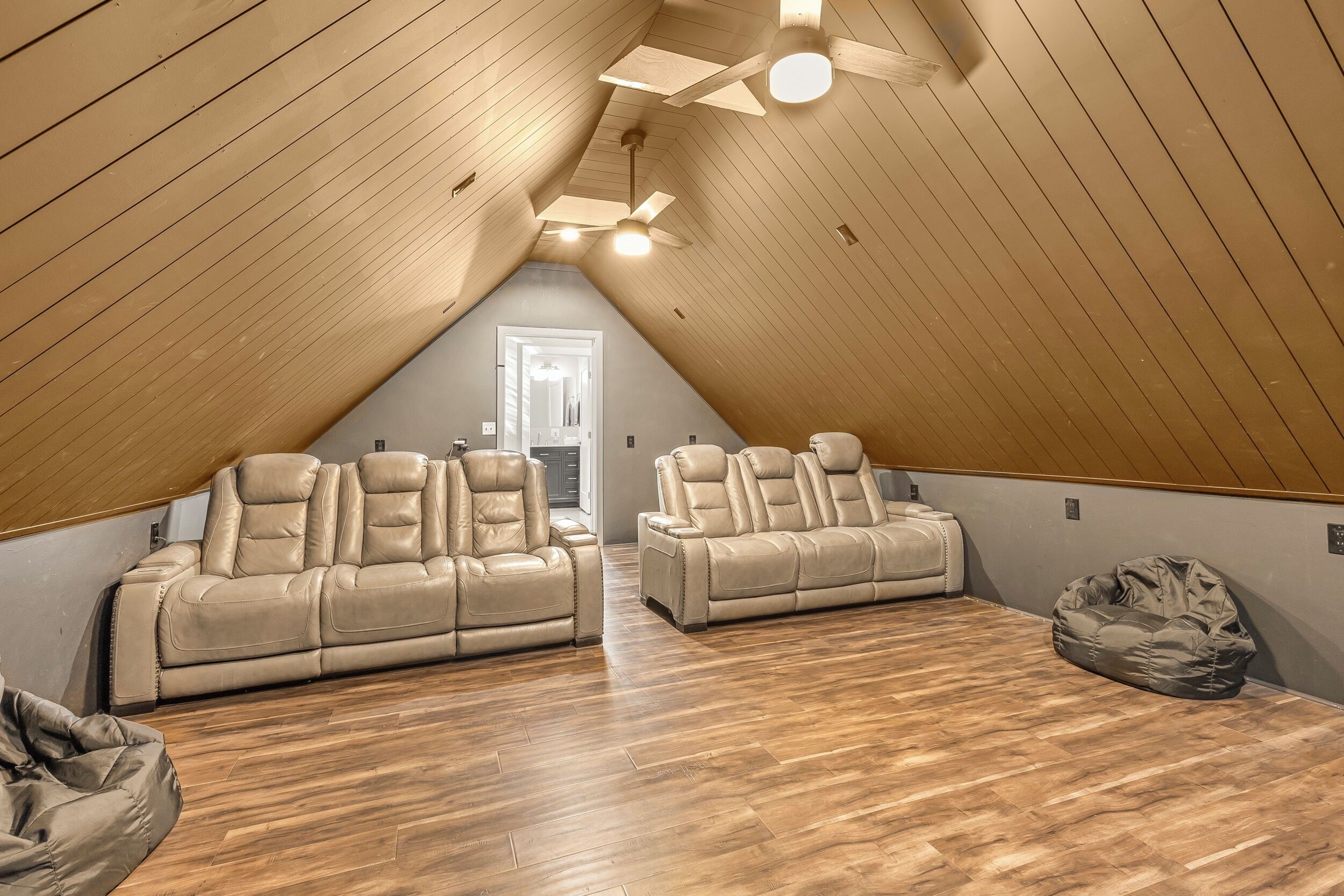 Large Luxury Home With A Pool, Playground & A View! - Pocatello, ID