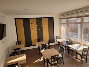 تناول الطعام