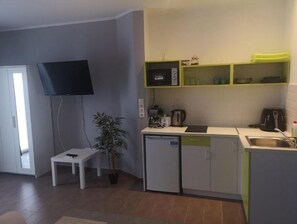 Private kitchen - Apartment with Terrace D (Balatonboglár)