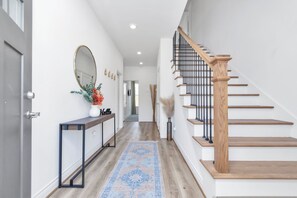 Interior - Blue Dream Houston (Houston)