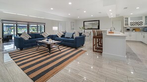 Smart TV - VRCC Villa Cape Escape (Cape Coral)