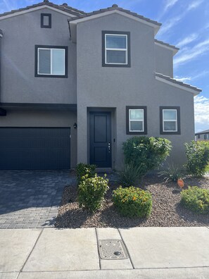 Exterior - Your home away from home! (North Las Vegas)