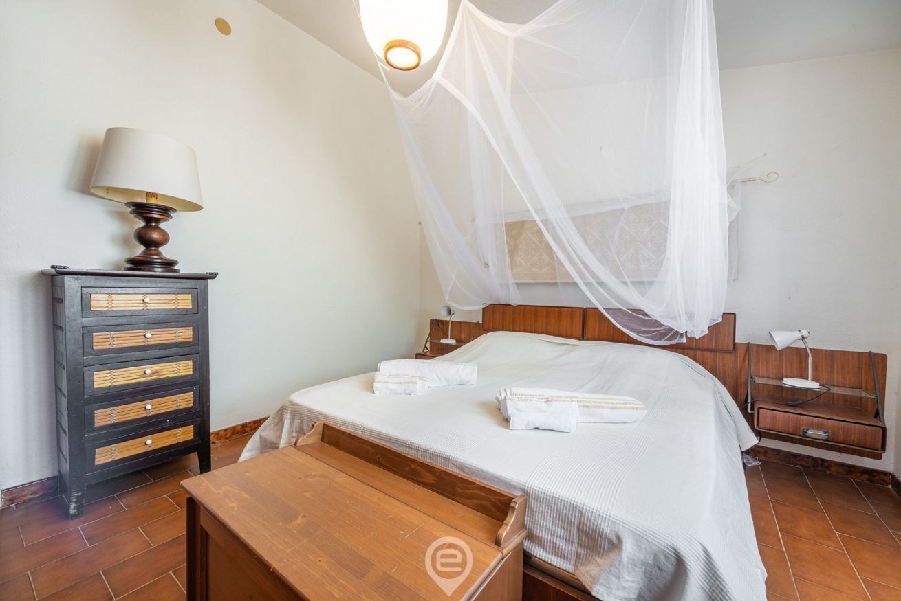 2 habitaciones, cuna de viaje, wifi y ropa de cama 