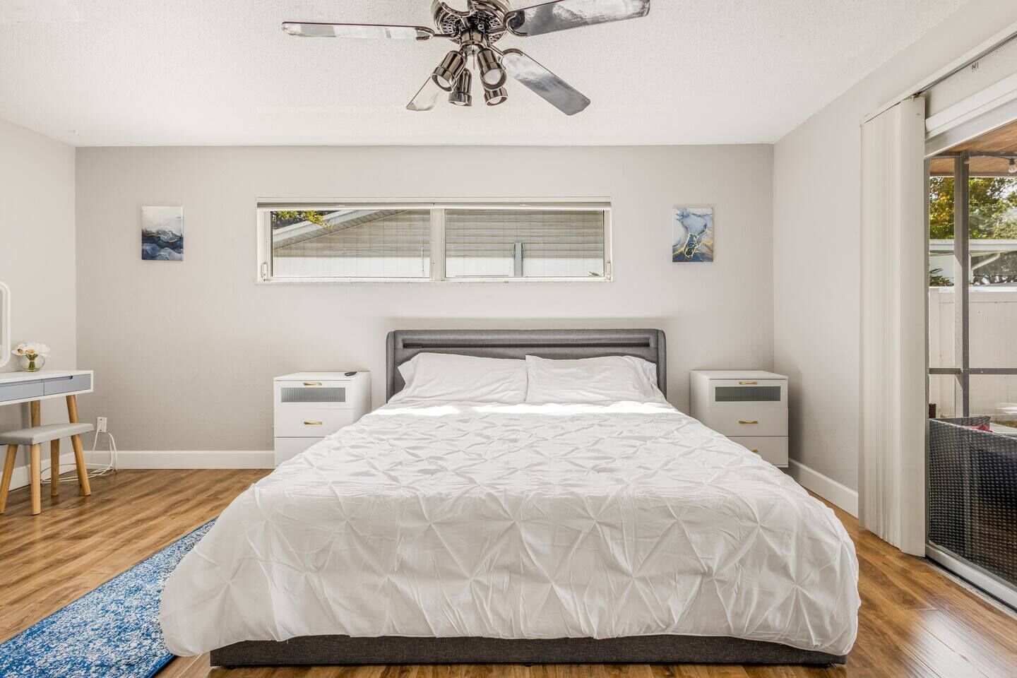 4 quartos, ferros/tábuas de passar roupa, Wi-Fi, roupa de cama