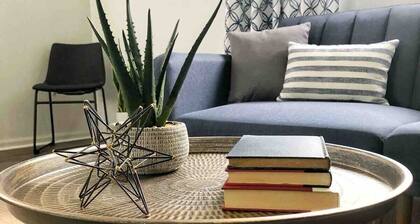 Cozy Downtown Pittsboro Home