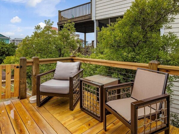 Terrace/patio - Surf City - Two Minute Walk to Beach (Surf City)