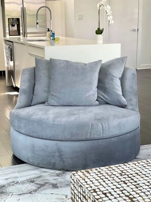 Interior - Stylish Views in Downtown Little Rock (Little Rock)