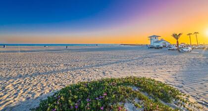 20% Off Oct 23-23 Steps To Sand, Clean,Quiet, Cozy