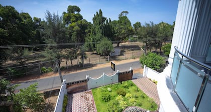 Jamuna Villa