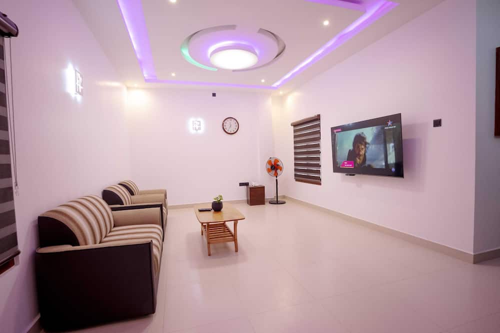 Jamuna Villa