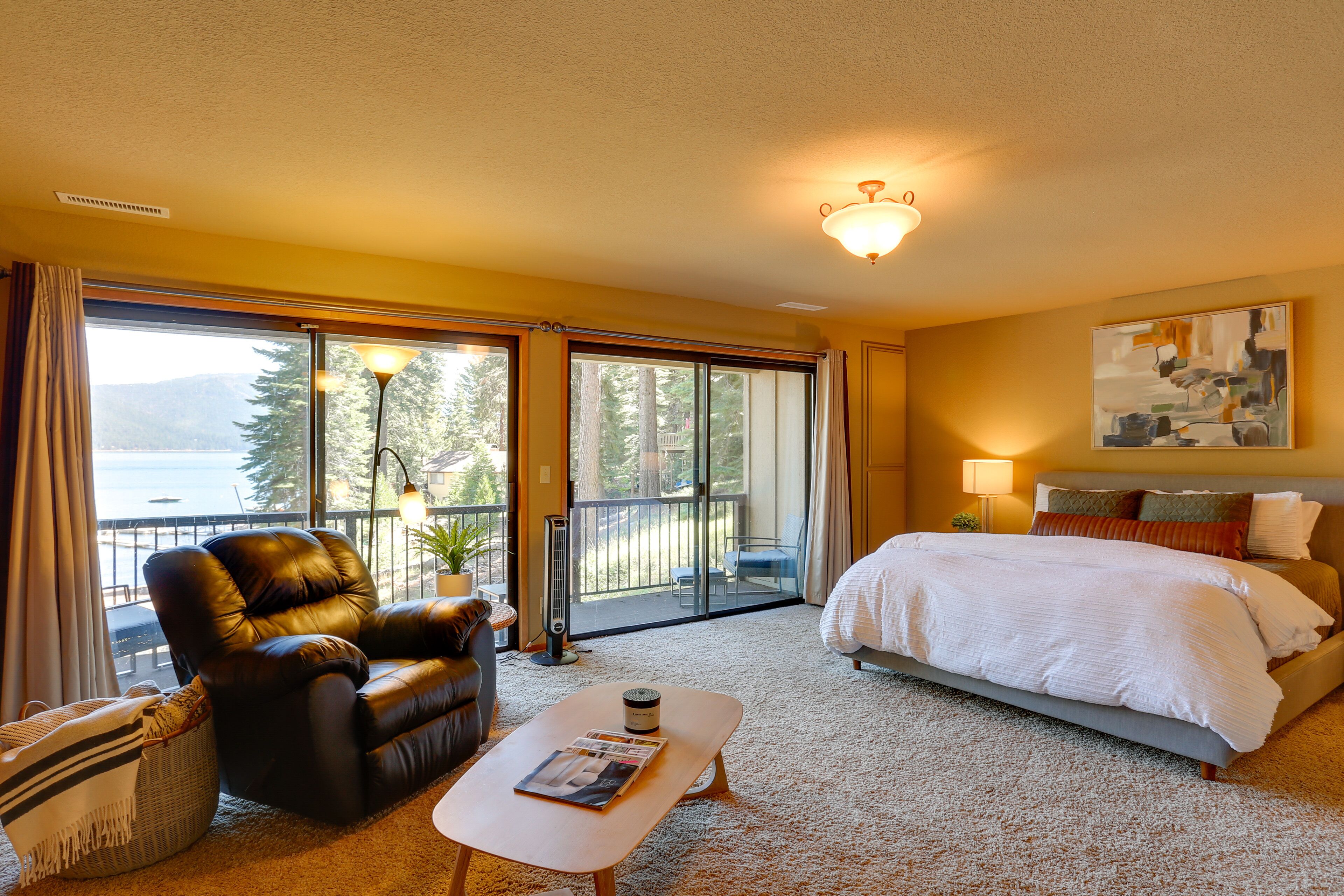 4 bedrooms, internet, bed sheets