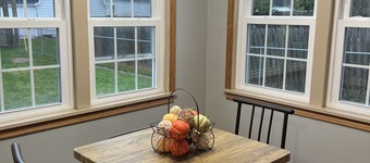 Cape Cod on Broad, Stay in the Heart of Ashland