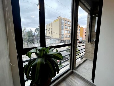 Aparta Suite Movistar Arena - Moderno, Central y Seguro. Terraza y bbq