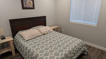 2 bedrooms, free WiFi, bed sheets, wheelchair access