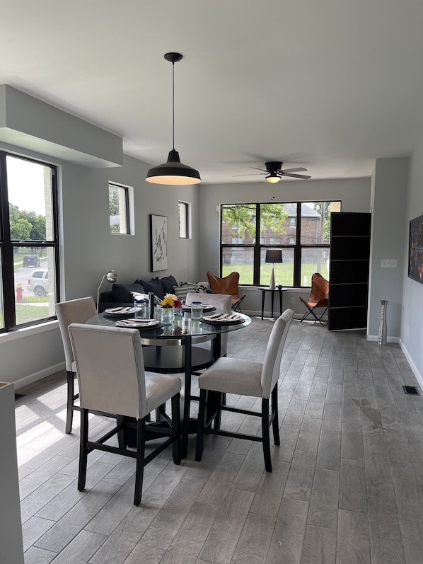 Dining - Newly Renovated Condo's (Detroit)