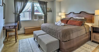 Cozy home in the vibrant Sport & Entertainment district of South Philadelphia