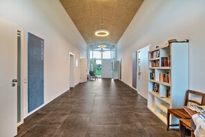 Interior - Apartment 'Frühling' with Shared Pool, Shared Garden and Wi-Fi (Straubenhardt)
