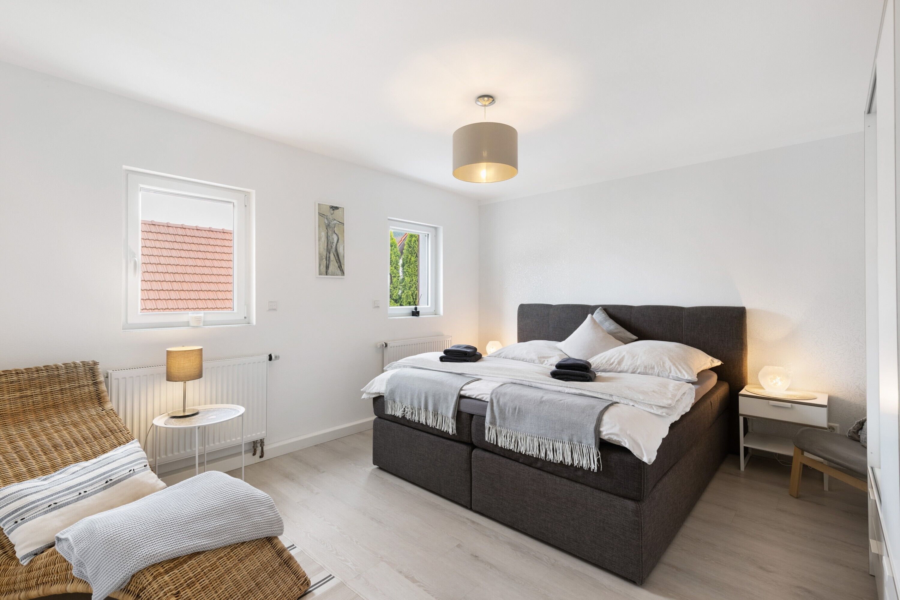 2 bedrooms, iron/ironing board, free WiFi, bed sheets