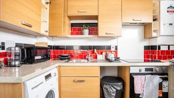 Fridge, microwave, oven, toaster