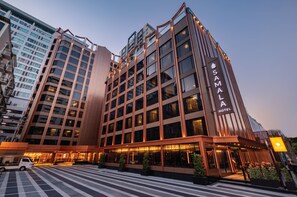 Front of property - SAMALA Hotel Bangkok (Bangkok)