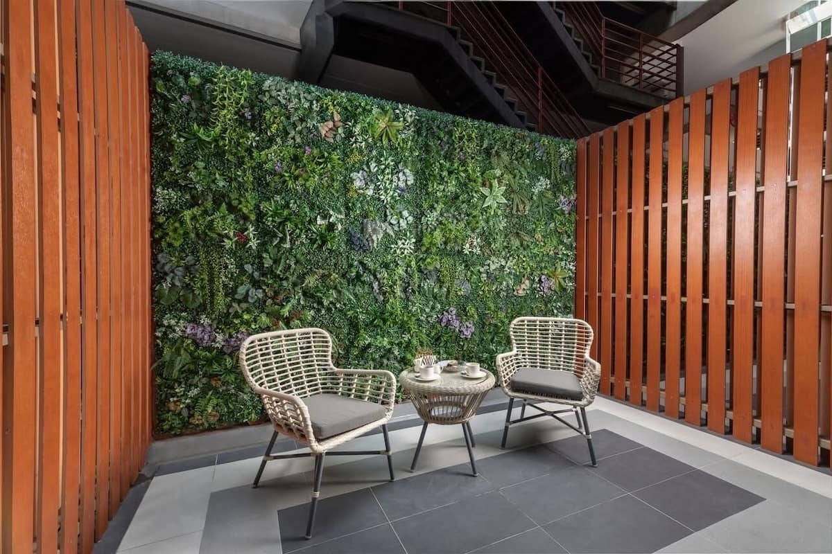 Exclusive Twin Room | Balcony