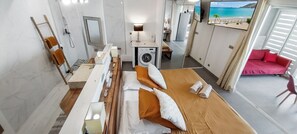 1 bedroom, in-room safe, iron/ironing board, WiFi