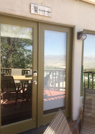 Outdoor dining. Kachina Verde, a wonderful place to stay in historic Jerome.