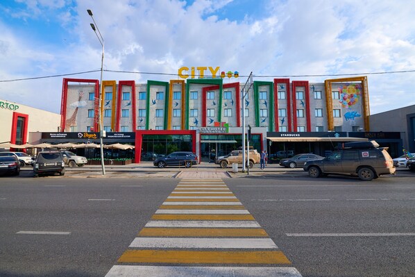 Front of property - City Hostel (Shymkent)