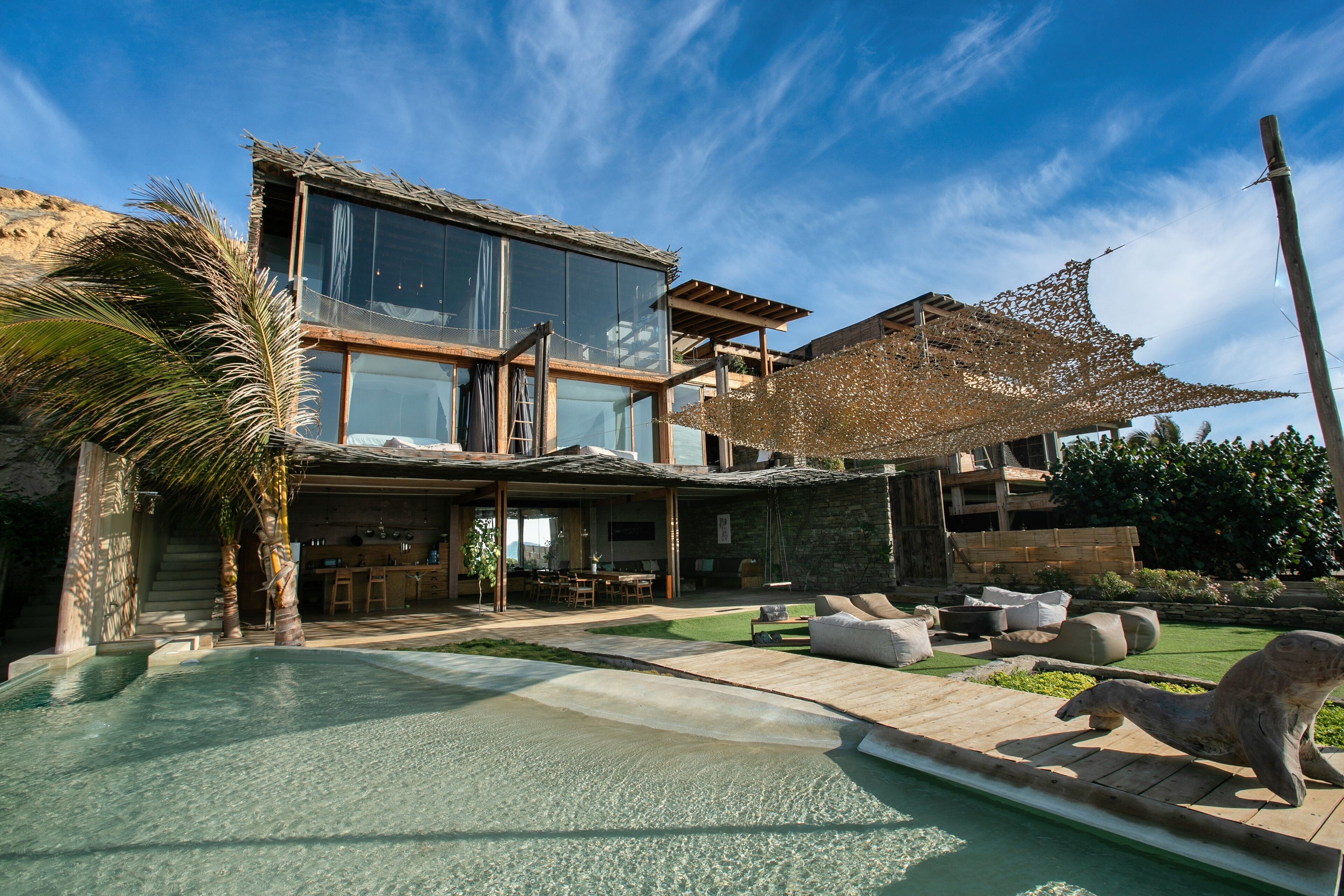 ด้านหน้าที่พัก