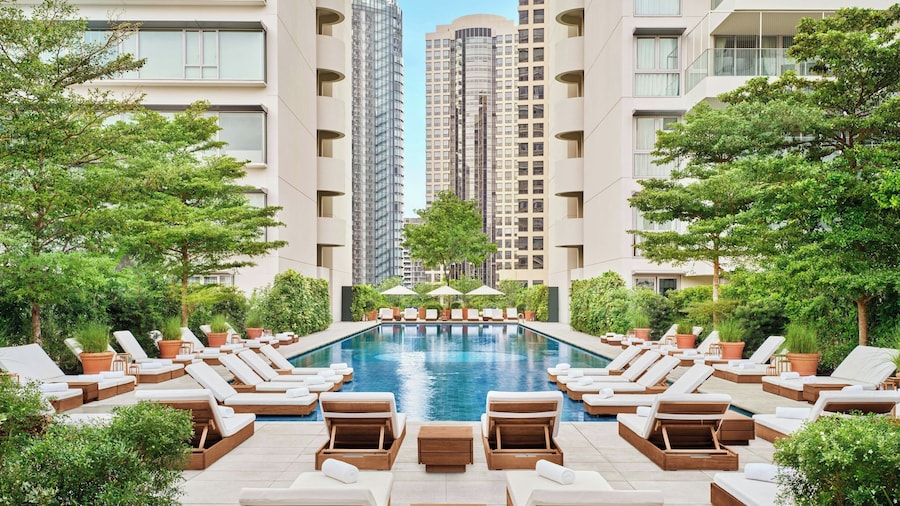 The Singapore EDITION