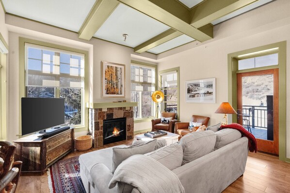 Imagen sin descripción, 1 de 49, botón